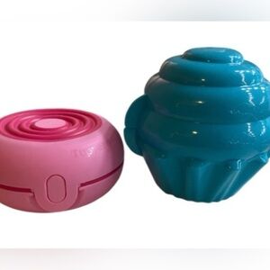 Tupperware Pink and Blue Dessert / snack  container Set